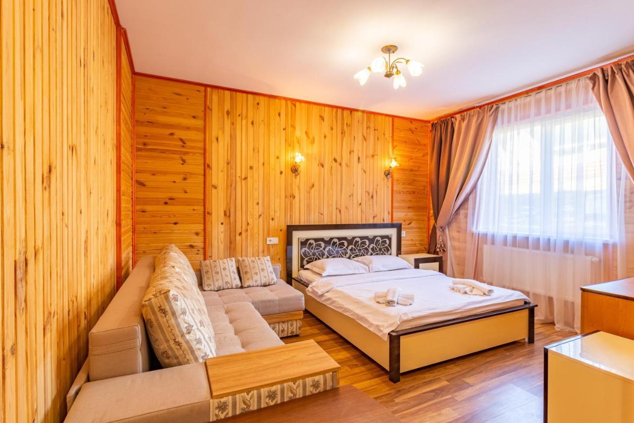 Zeleniy Bir Hotel Bukovel Exterior foto